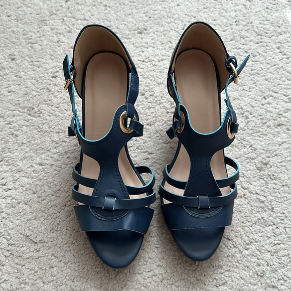 Blue strappy heels - Picture 2 of 8